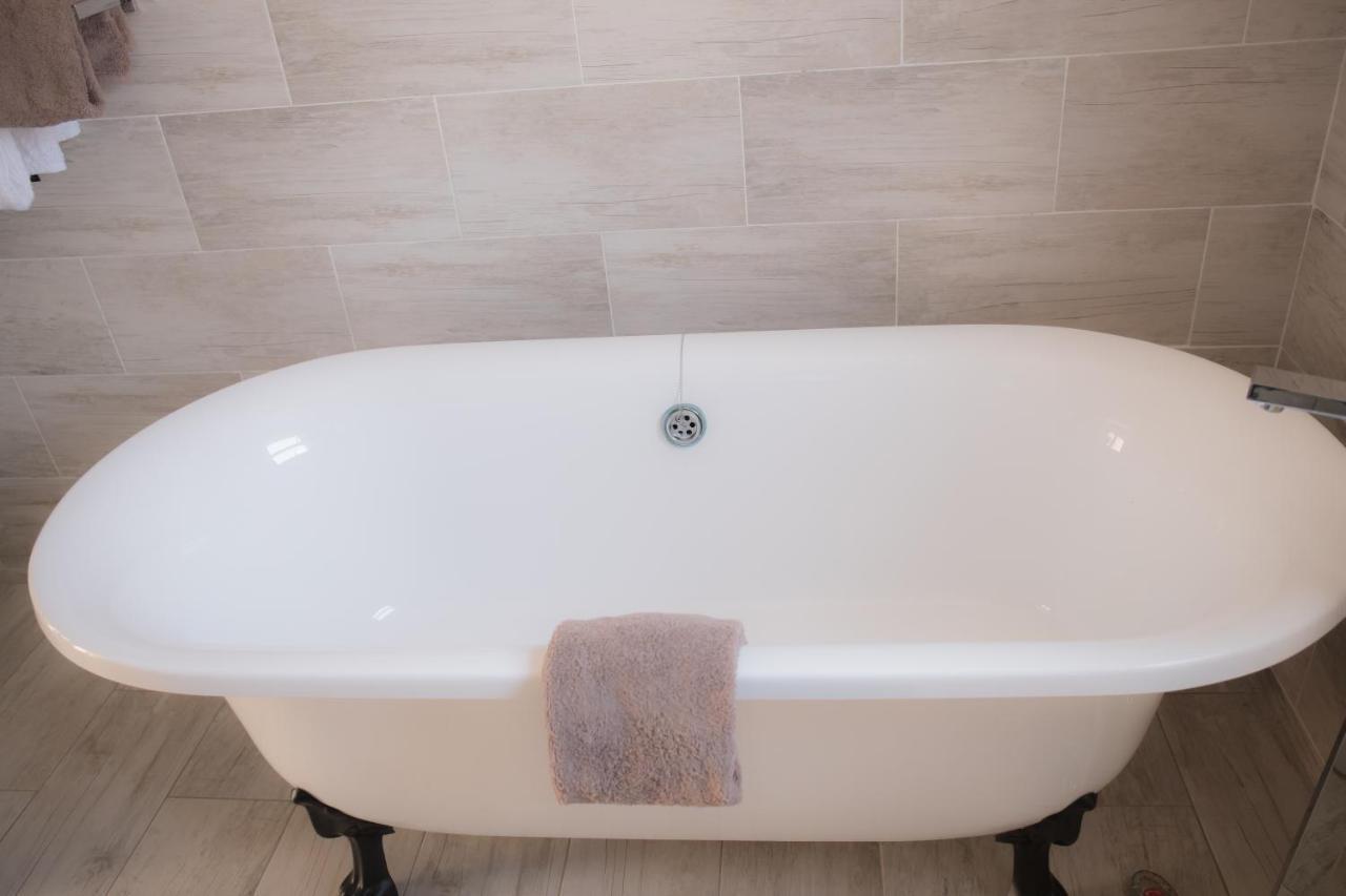 Gletwyn Boutique Guesthouse ฮาราเร ภายนอก รูปภาพ