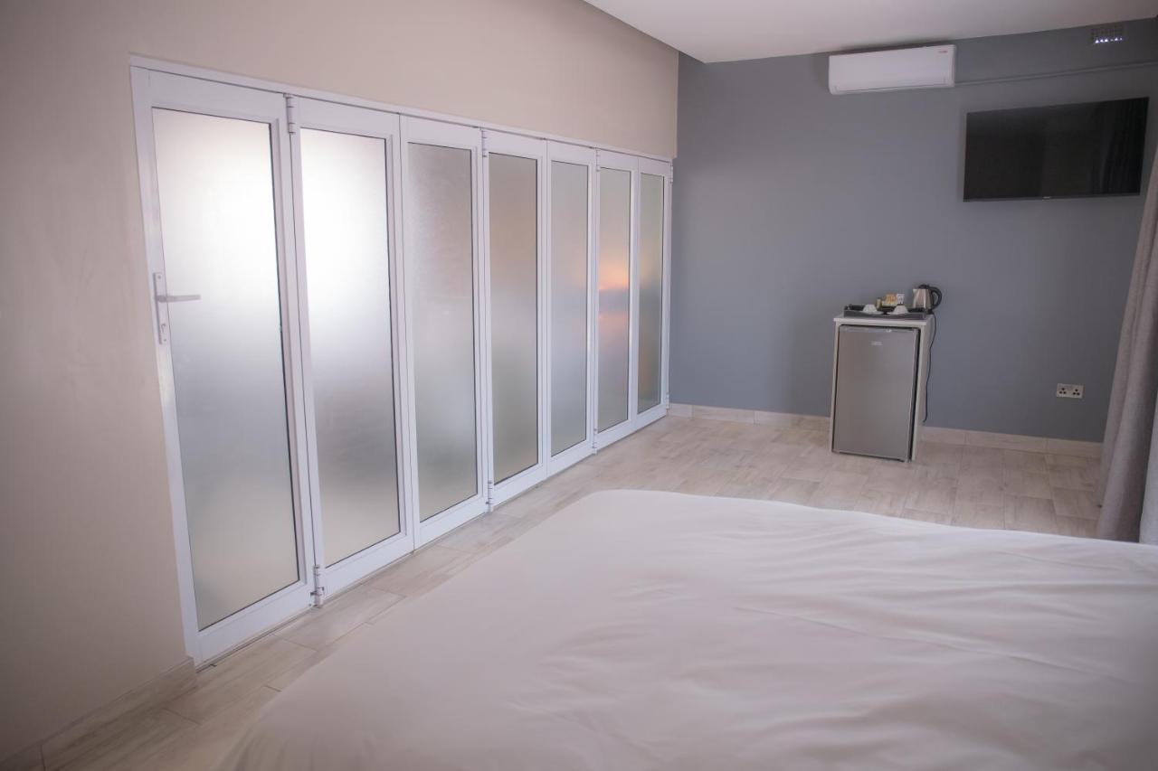 Gletwyn Boutique Guesthouse ฮาราเร ภายนอก รูปภาพ