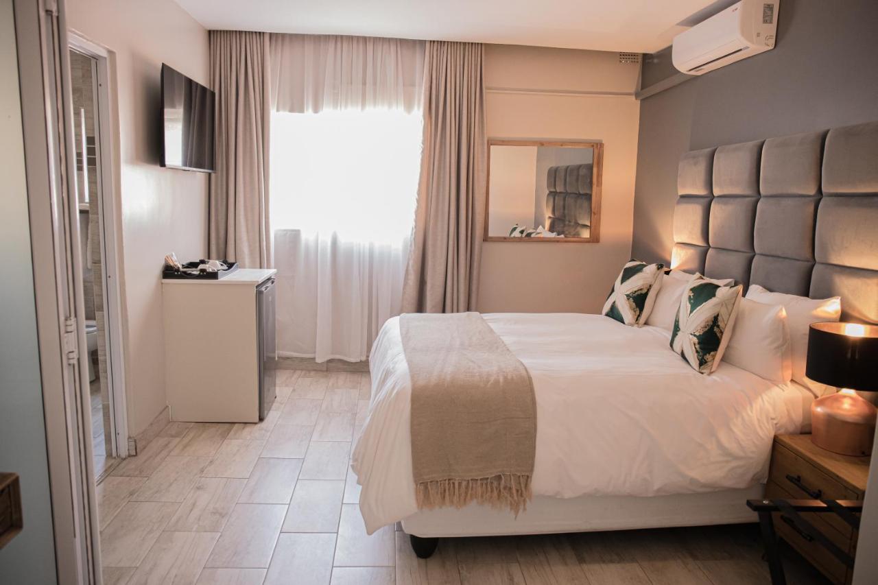 Gletwyn Boutique Guesthouse ฮาราเร ภายนอก รูปภาพ